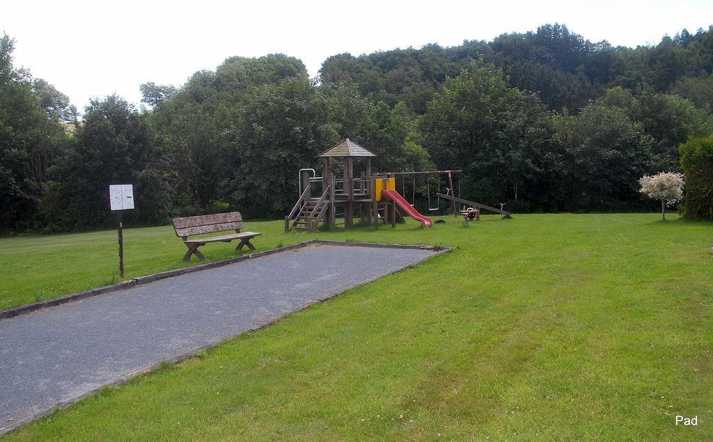 La Cle Des Champs Villa Bertogne Luaran gambar